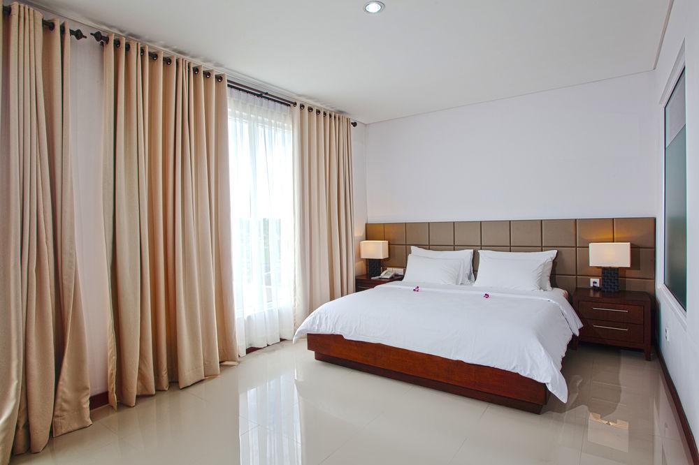 ดาโนยา ไพรเวท ลักชัวรี เรสซิเดนซ์ Hotel เซมินยัค ภายนอก รูปภาพ
